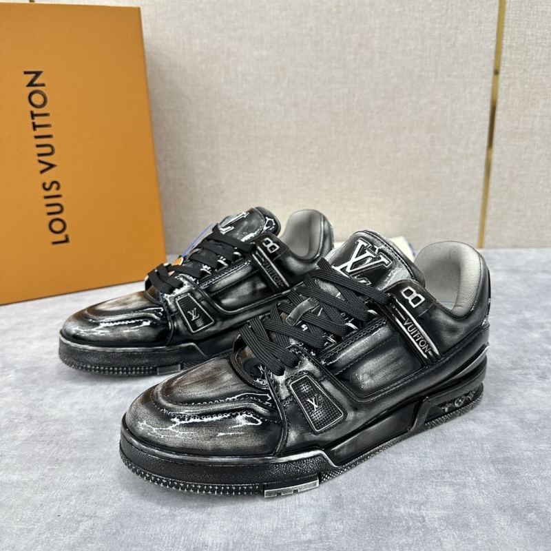 Louis Vuitton Sneakers